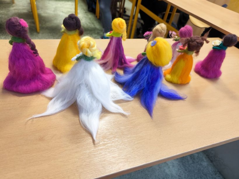 Květinová panenka - kurz plstění